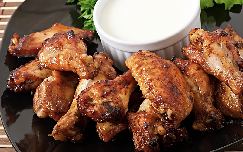 3-Ingredient Garlic-Herb Grilled Chicken Wings